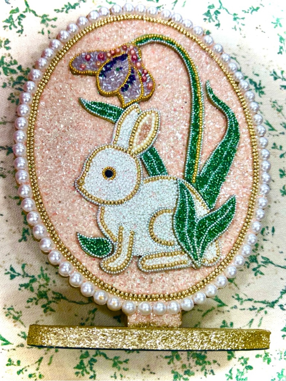 NEW Decorative Beaded Glitter Bunny Plaque Standing in Pink and Green. 11" x 7".